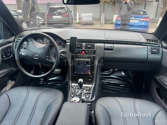 Mercedes E 240 1999
