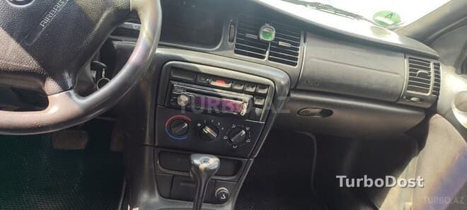 Opel Vectra 1998