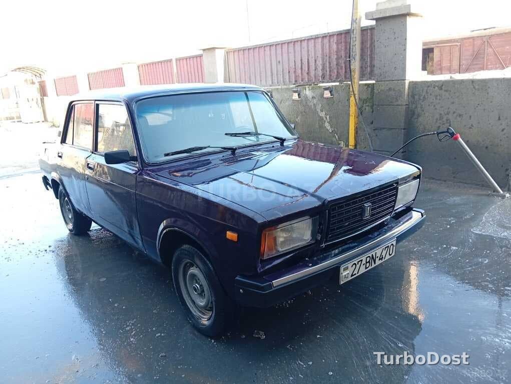 LADA (VAZ) 2107 2000