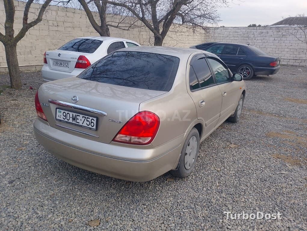 Nissan Sunny 2008