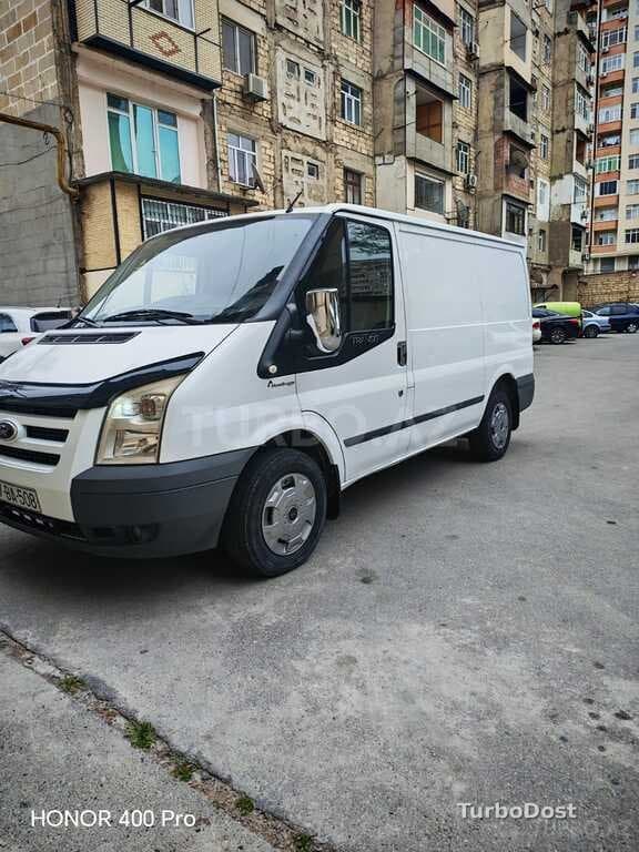 Ford Transit 2011