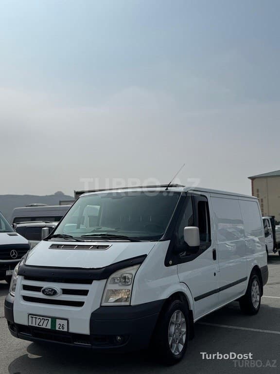 Ford Transit 2010