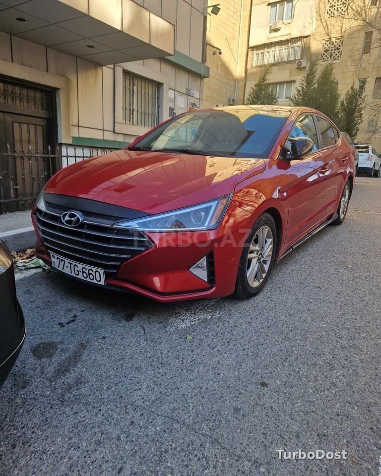 Hyundai Elantra 2019