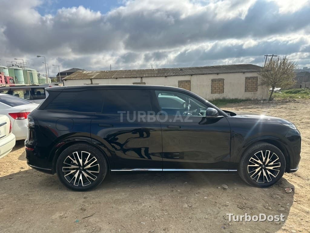 Changan Qiyuan Q07 2025