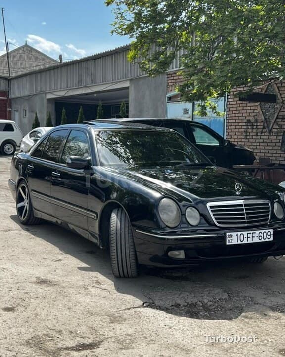 Mercedes E 320 2000