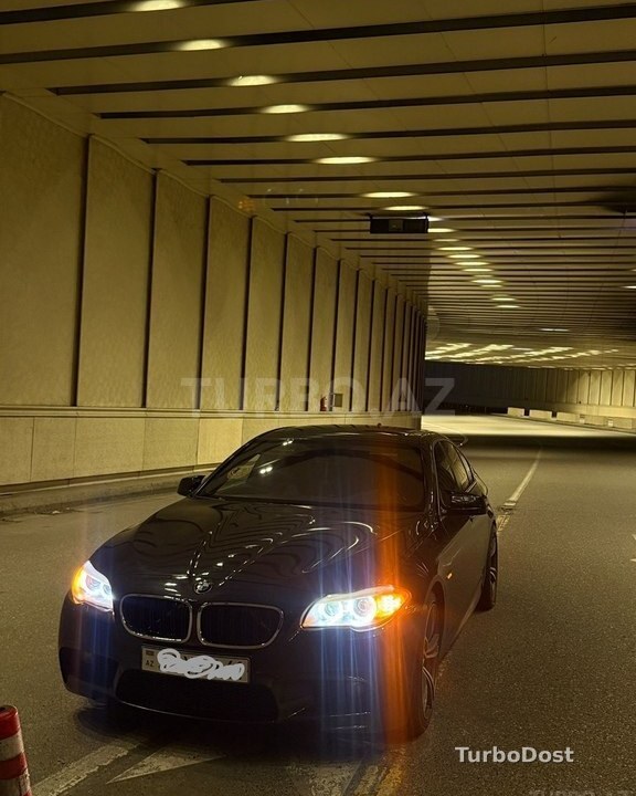 BMW 528