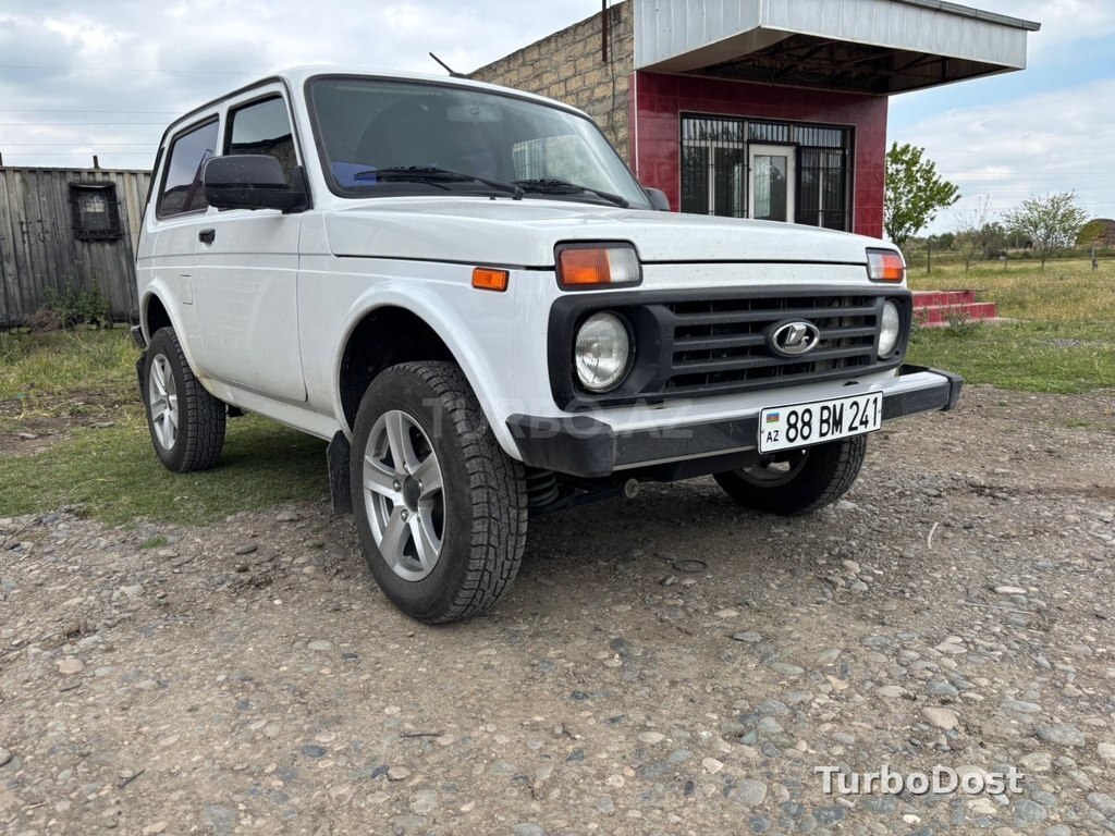 LADA (VAZ) Niva 2024