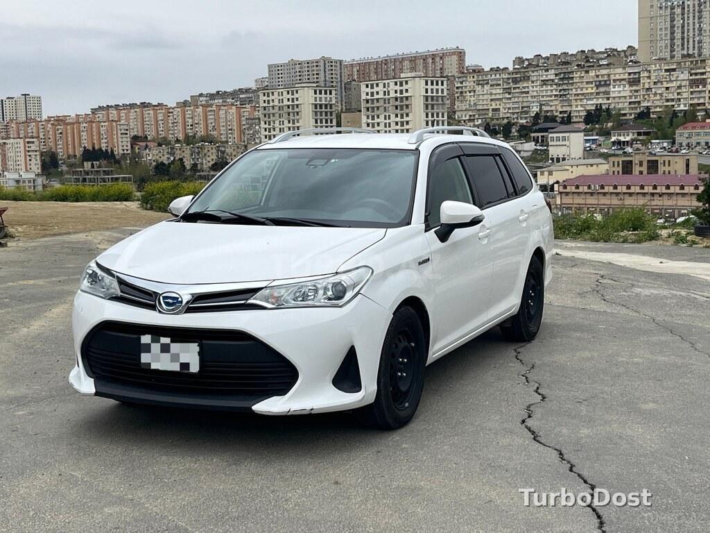 Toyota Corolla Fielder 2019