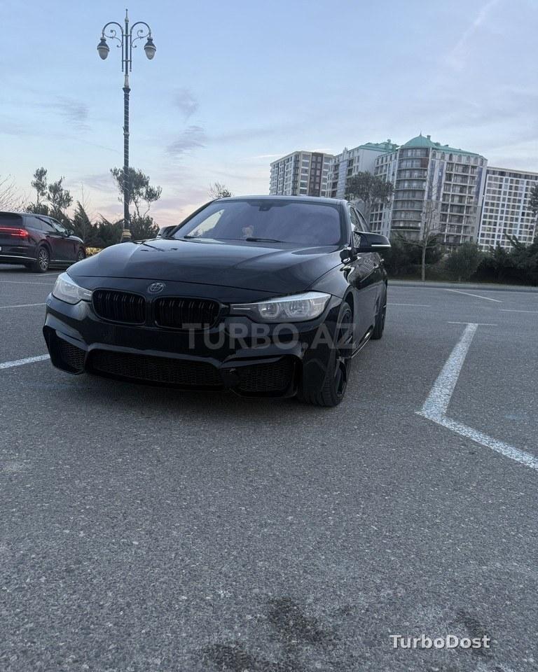 BMW 330 2015