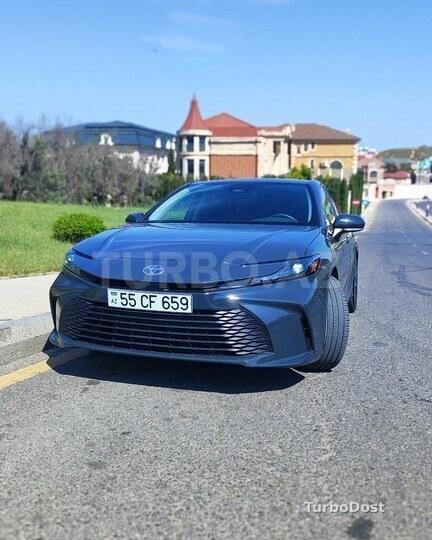 Toyota Camry 2024