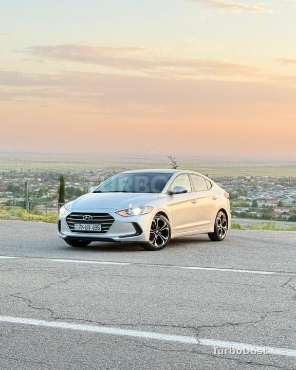 Hyundai Elantra 2018