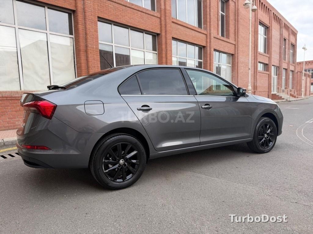 Skoda Rapid 2021