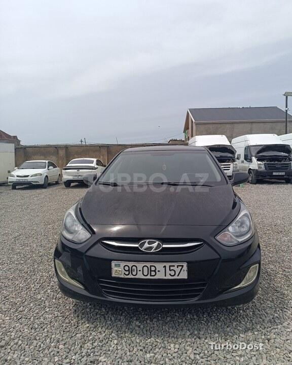 Hyundai Accent 2012