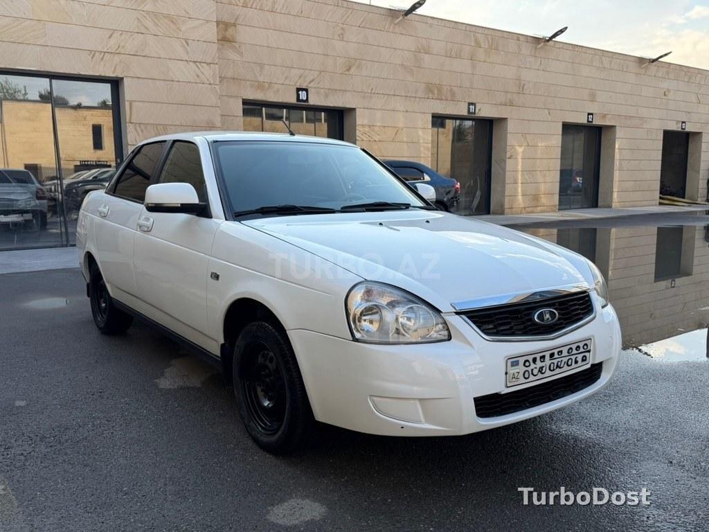 LADA (VAZ) Priora 2018