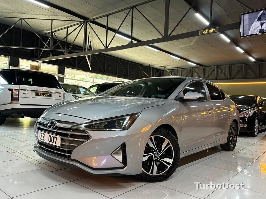 Hyundai Elantra 2020