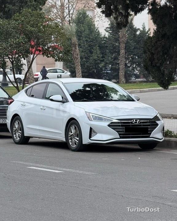 Hyundai Elantra 2018