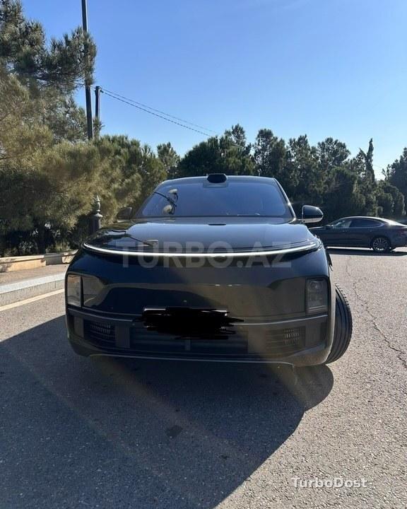 Li Auto L9 2025