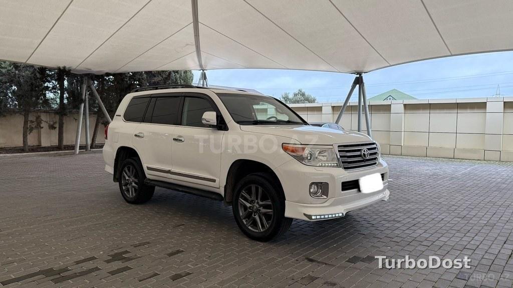 Toyota Land Cruiser 2012