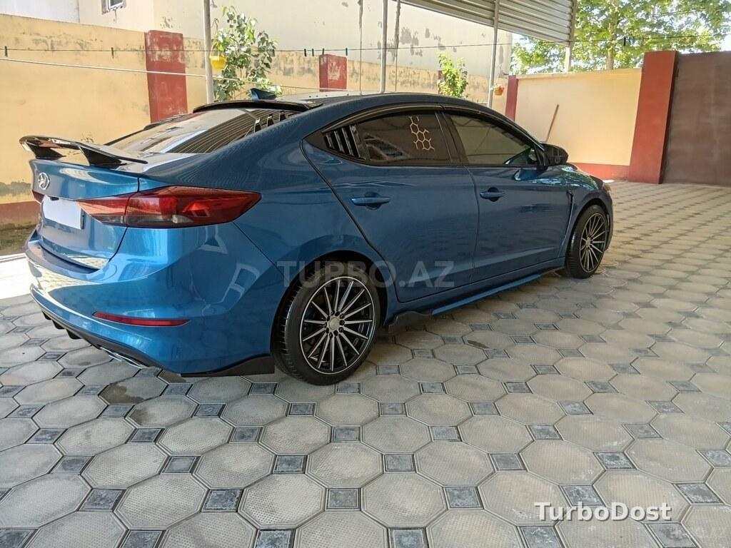 Hyundai Elantra 2018