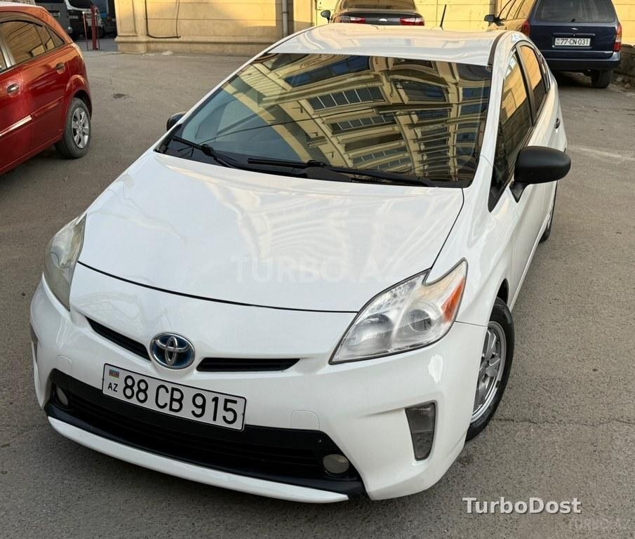 Toyota Prius 2012