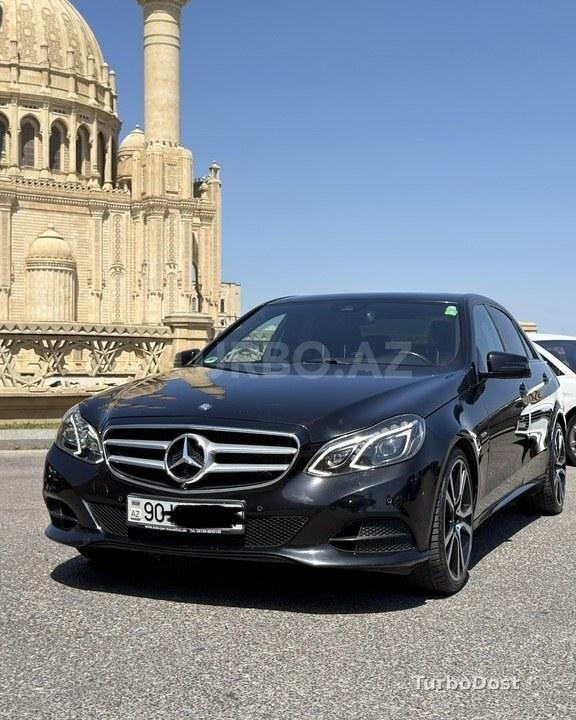 Mercedes E 220 2015