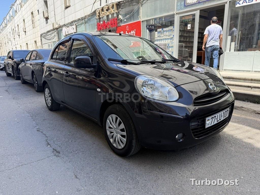 Nissan March 2012