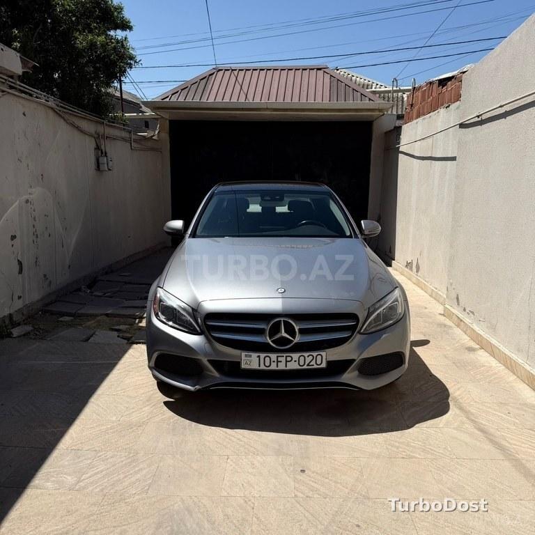 Mercedes C 300 4MATIC 2016