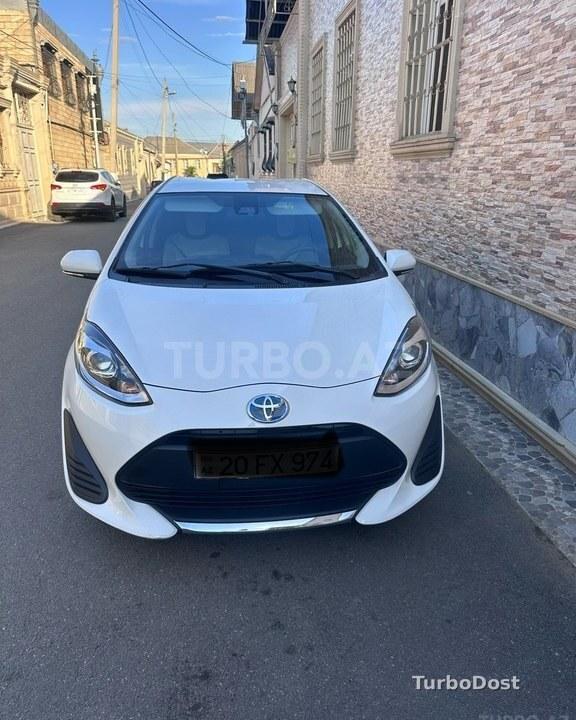 Toyota Aqua 2020