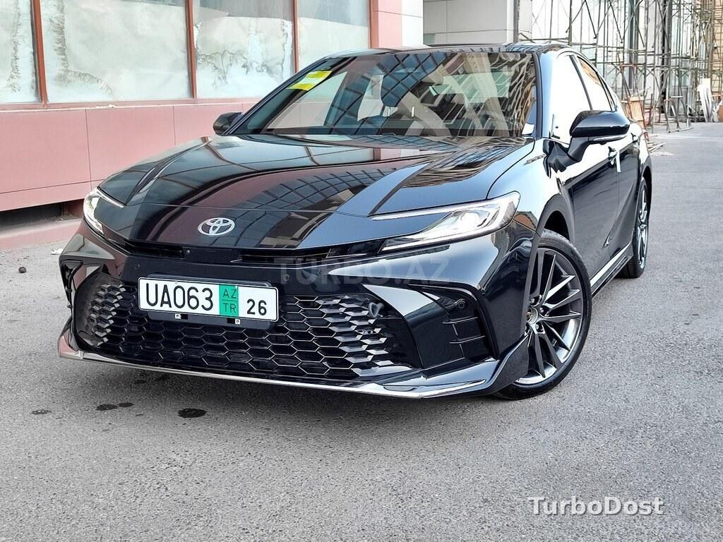 Toyota Camry 2026