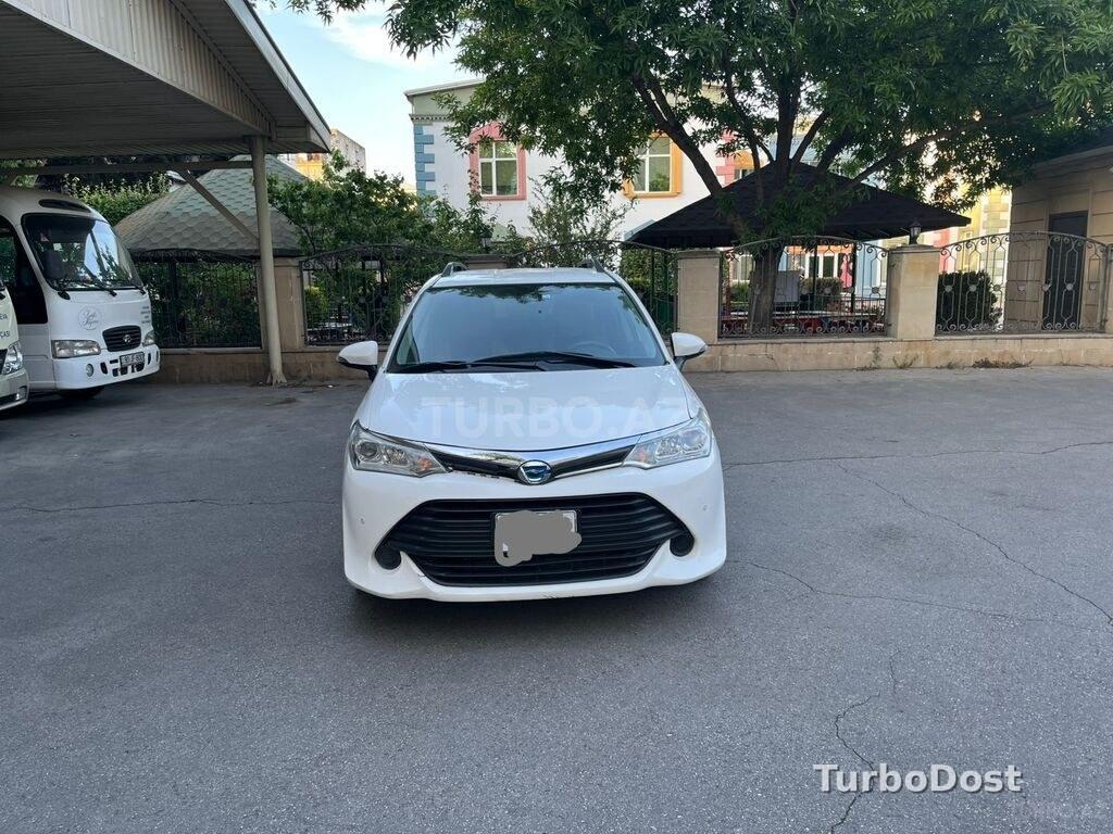 Toyota Corolla Fielder 2016
