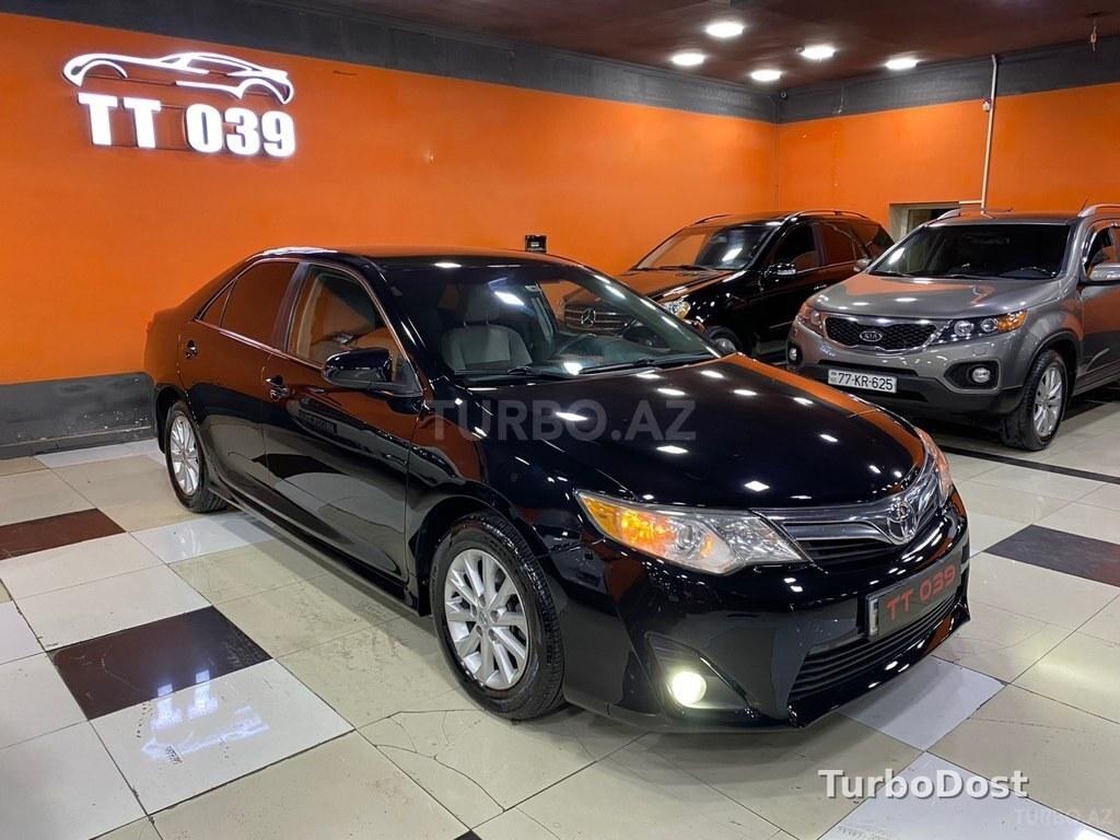 Toyota Camry 2014