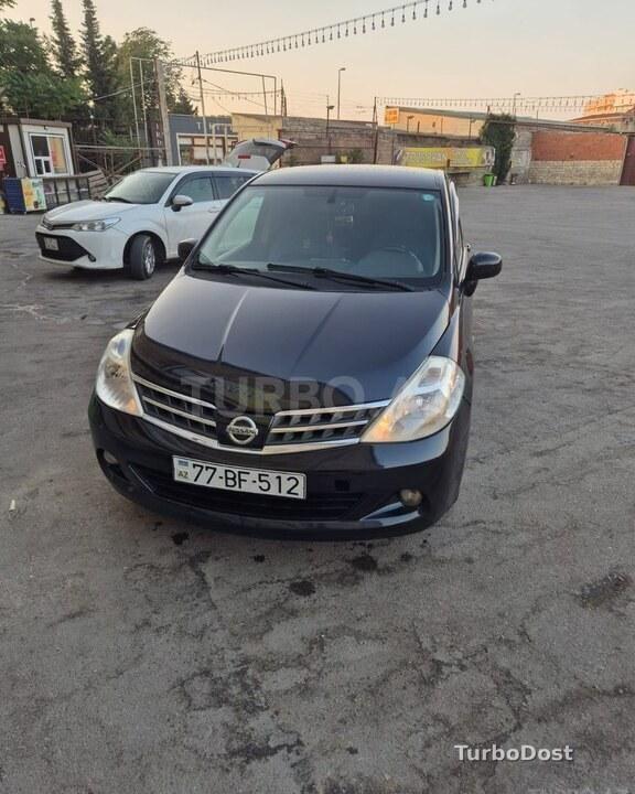 Nissan Tiida 2012