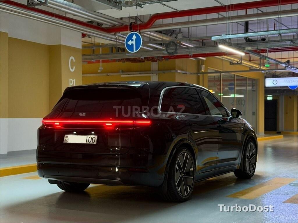 Li Auto L7 2025