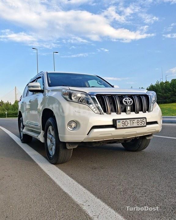 Toyota Land Cruiser Prado 2014