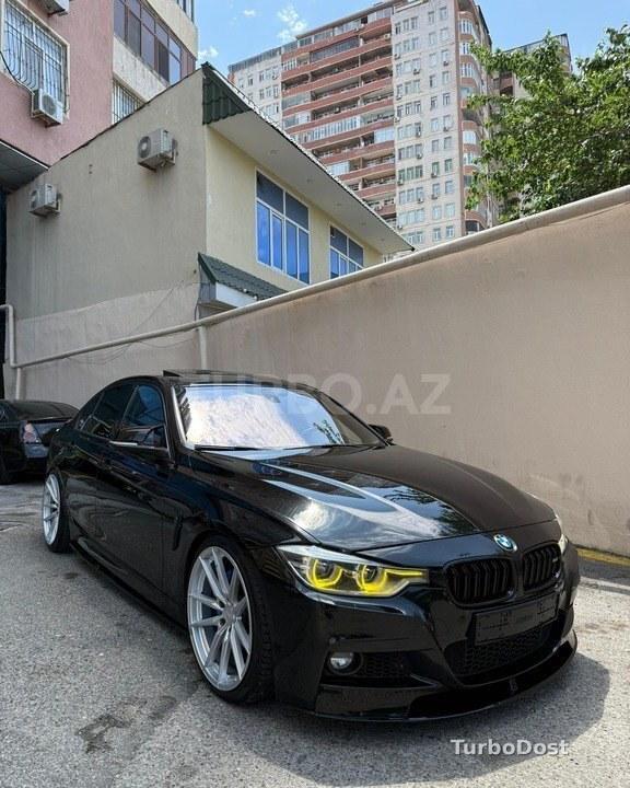 BMW 330 2016
