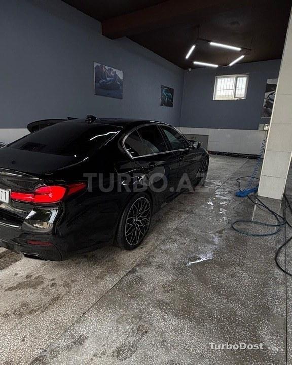 BMW 530