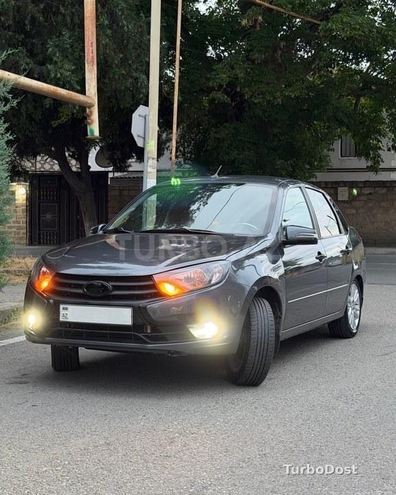 LADA (VAZ) Granta 2021