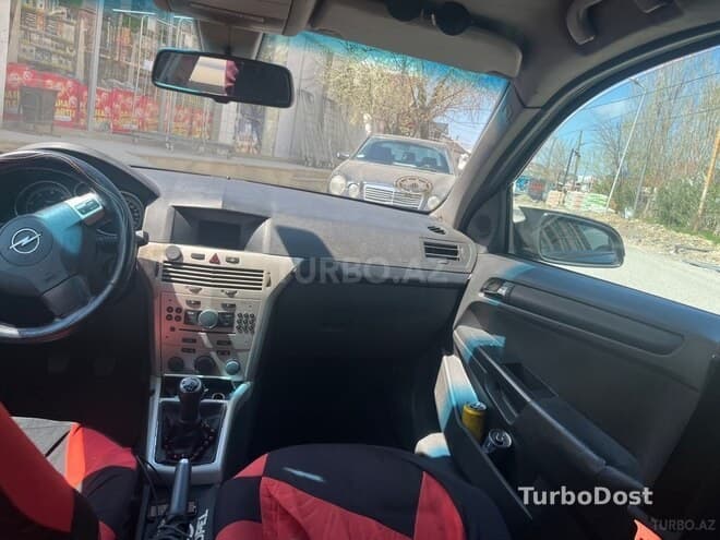 Opel Astra 2007