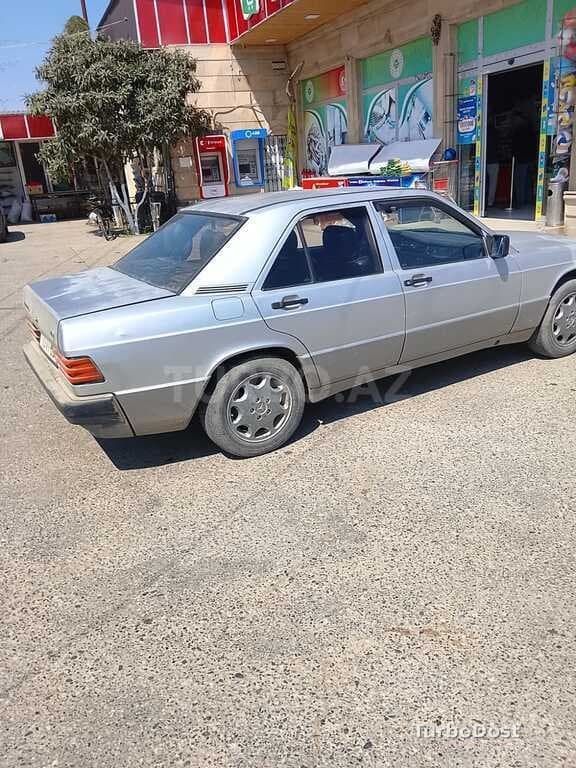 Mercedes 190 1992