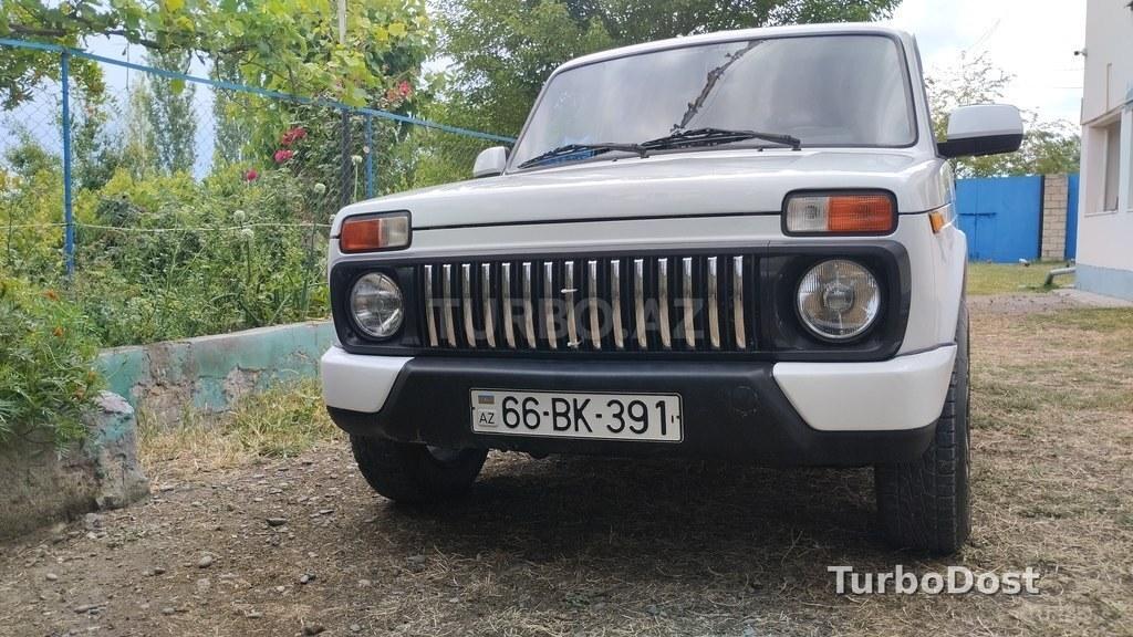 LADA (VAZ) Niva 2017