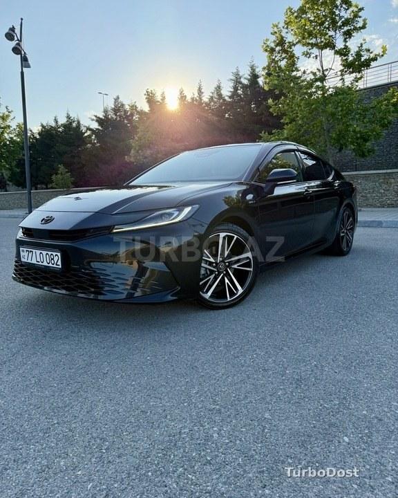 Toyota Camry 2024