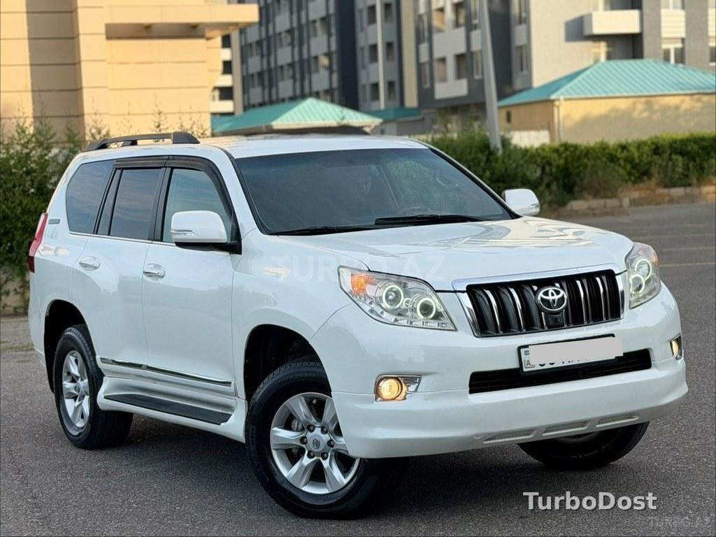 Toyota Land Cruiser Prado 2011