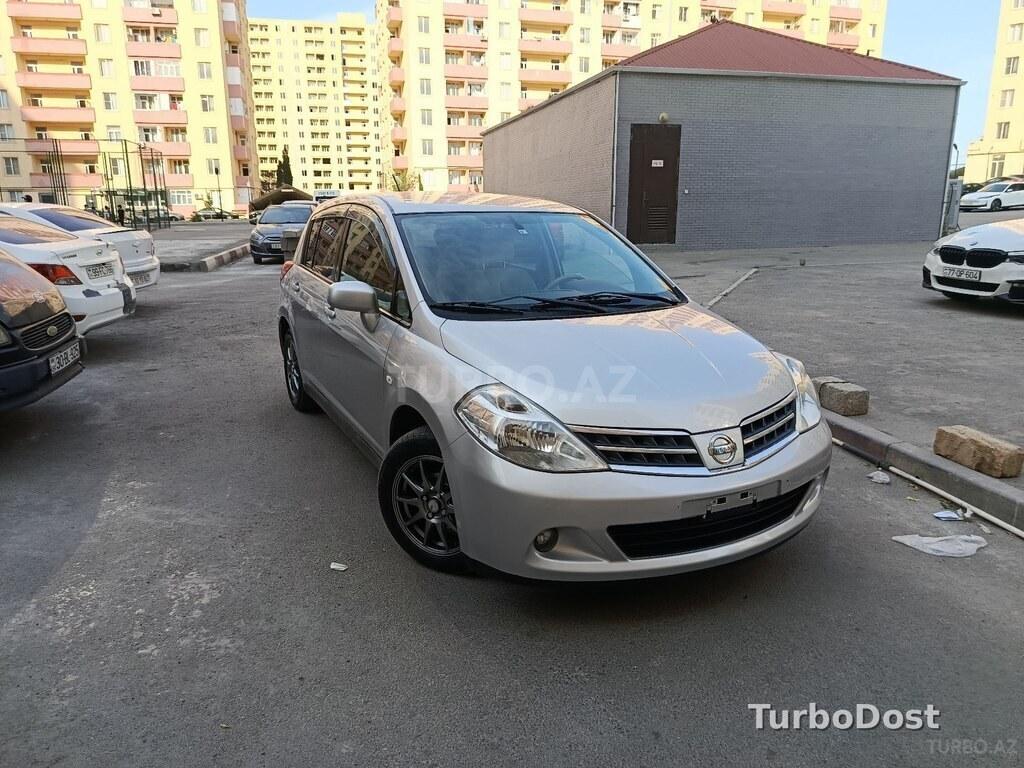 Nissan Tiida 2011