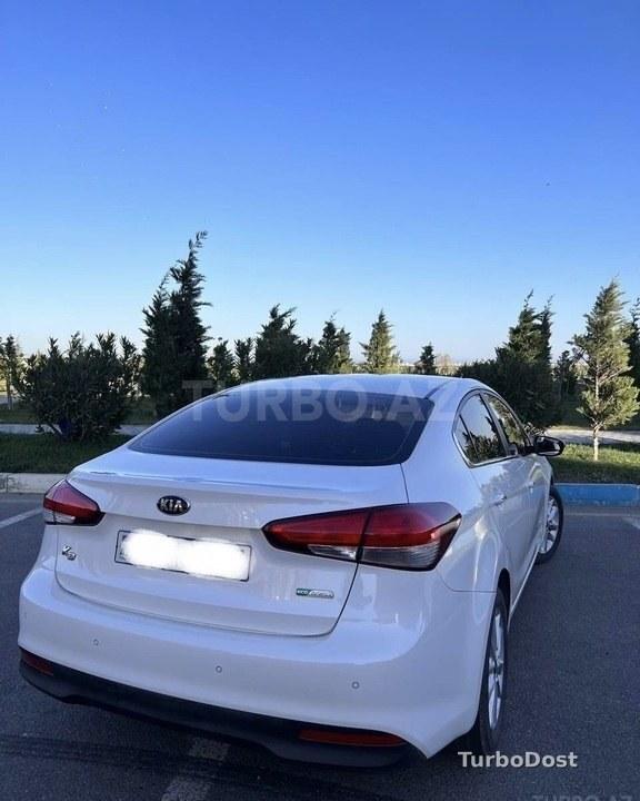 Kia K3 2016
