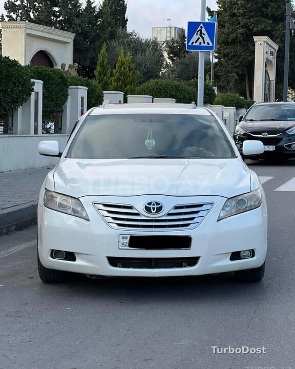Toyota Camry 2011