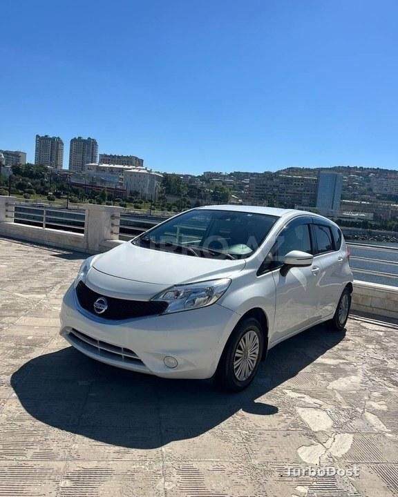 Nissan Note 2015