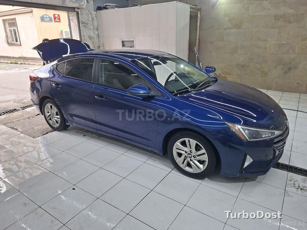 Hyundai Elantra 2018