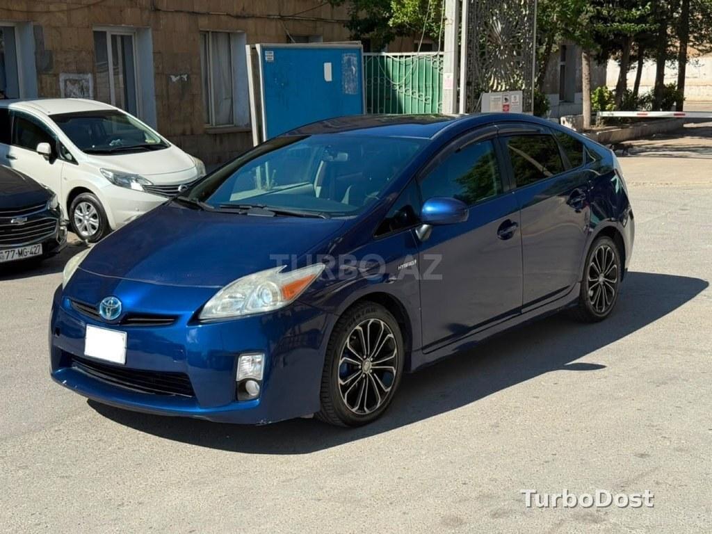 Toyota Prius 2011