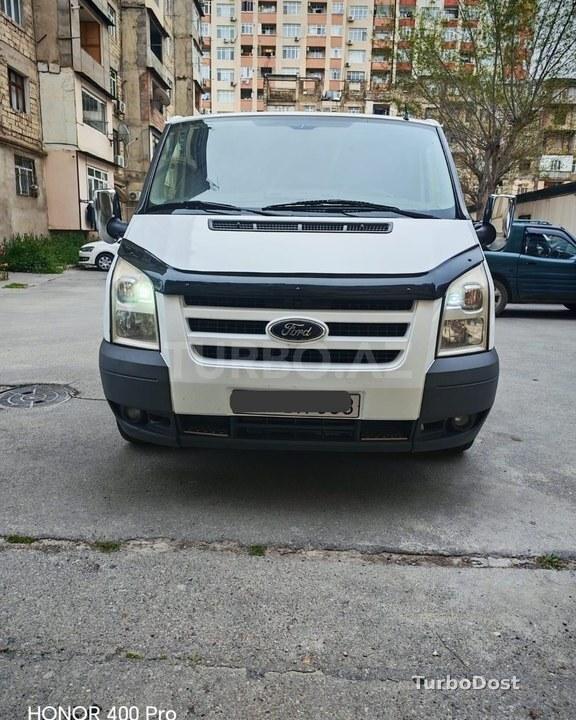 Ford Transit 2011